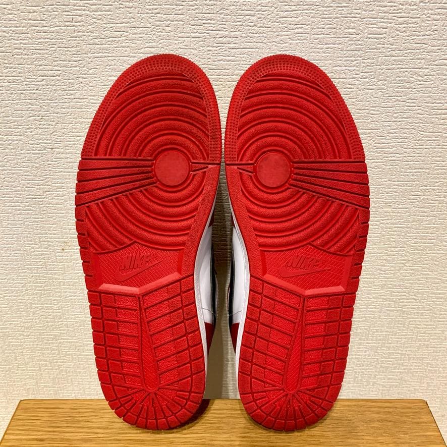 NIKE エアジョーダン1 シカゴ 2013 - メルカリ