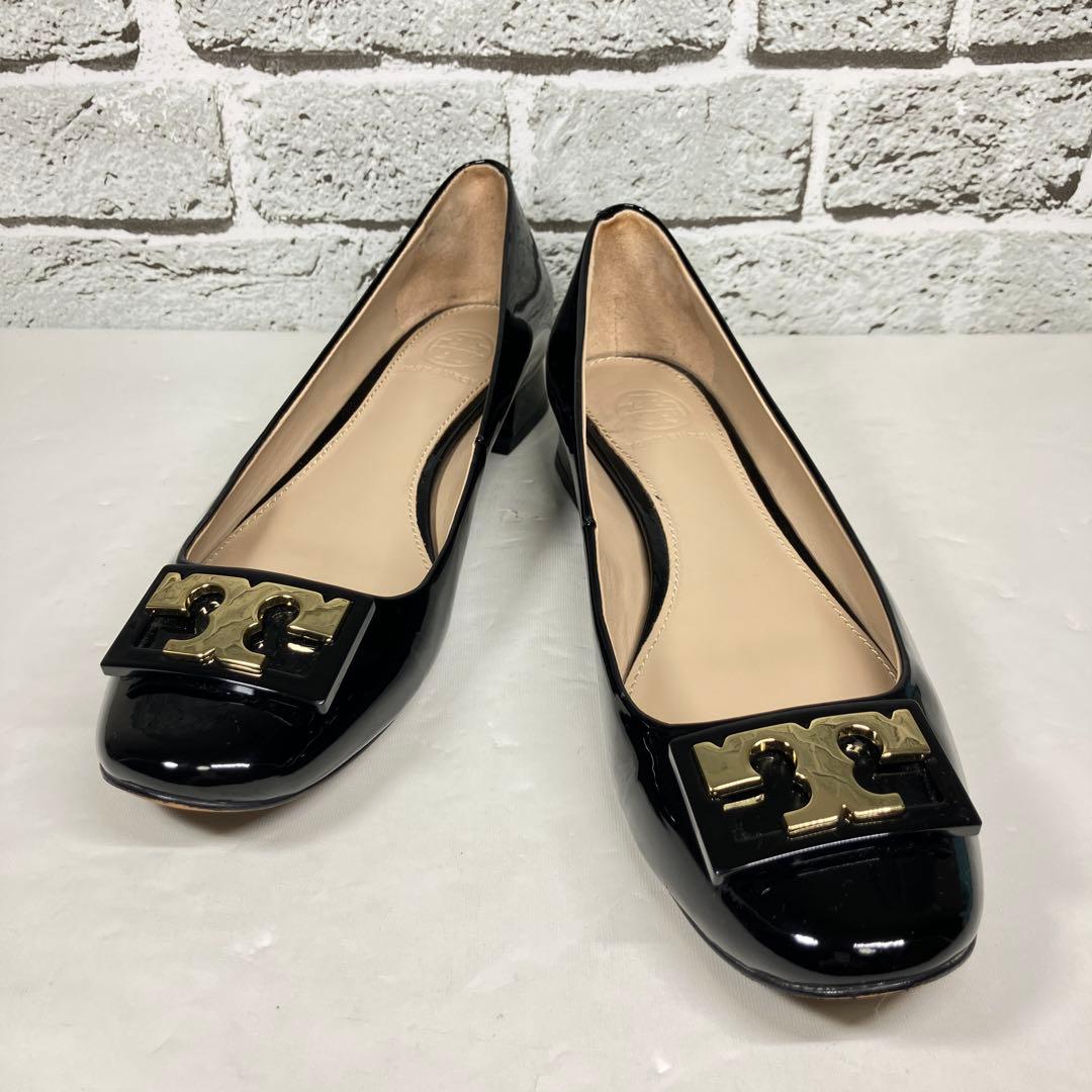 【美品】TORY BURCH パンプス 6.5M 23.5cm 金ロゴ エナメル