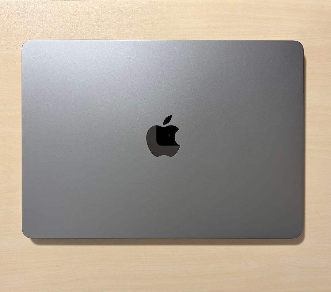 【完美品】MacBook Air M3 13インチ 16GB 256GB保証有り Apple MacBook Air 13 Inch M3 Chip 16GB Memory 256GB SSD Storage