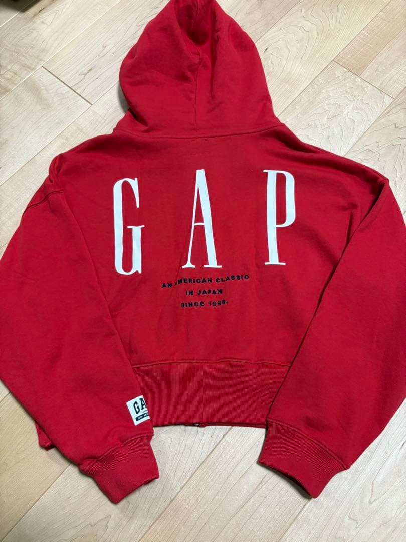 GAP 30thアニバーサリー　クロップドパーカー GAP（ギャップ） パーカー 30th アニバーサリー ヘビーウェイト