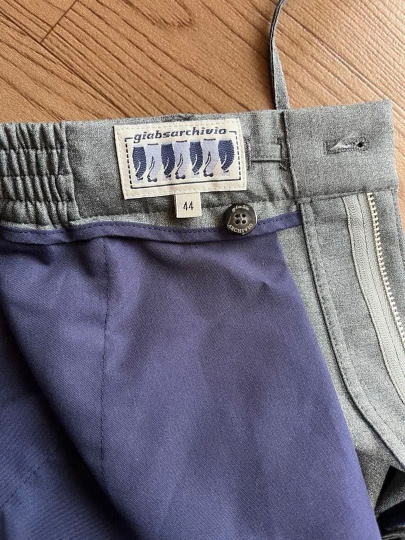 gabsarchiyo MASACCIO グレー スラックス 44 - メルカリ