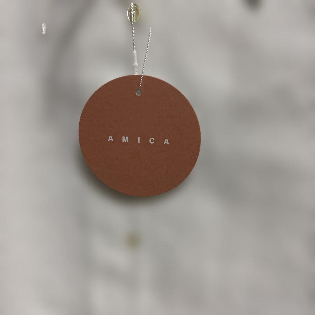 新品未使用 タグ付き AMICA ホワイト パフスリーブ シャツ - メルカリ