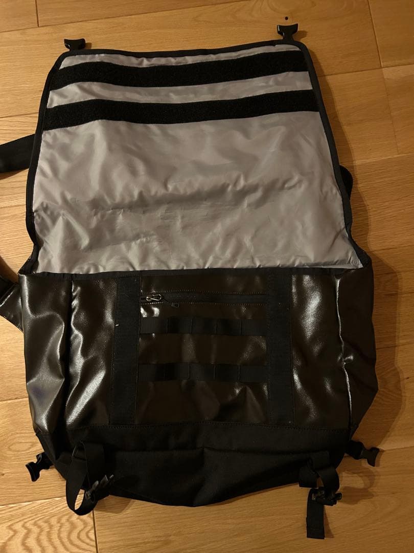 廃盤】パタゴニア ブラックホール・メッセンジャー 22L 希少 - メルカリ