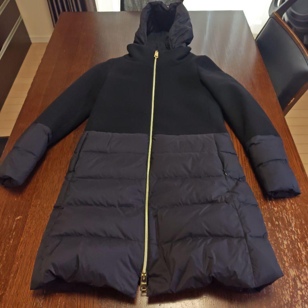 ヘルノ　ダウンコート38専用 HERNO（ヘルノ） A-Shape Satin Down Coat ダウンコート サテン A