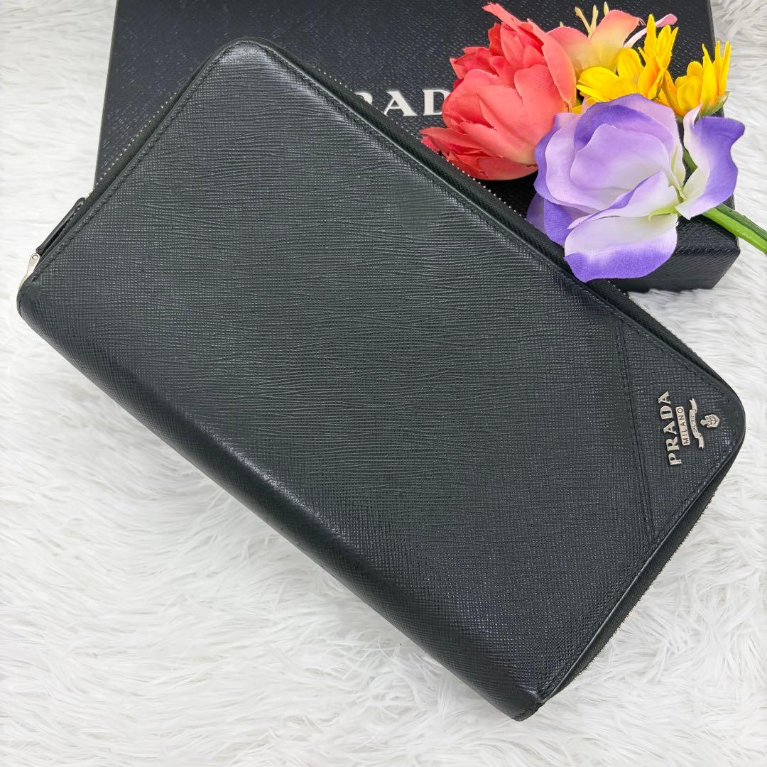 極美品✨プラダ　長財布　ダブルファスナー　トラベルケース　サフィアーノ　ブラック 楽天市場】プラダ 【PRADA】サフィアーノ ロケット ダブルジップ