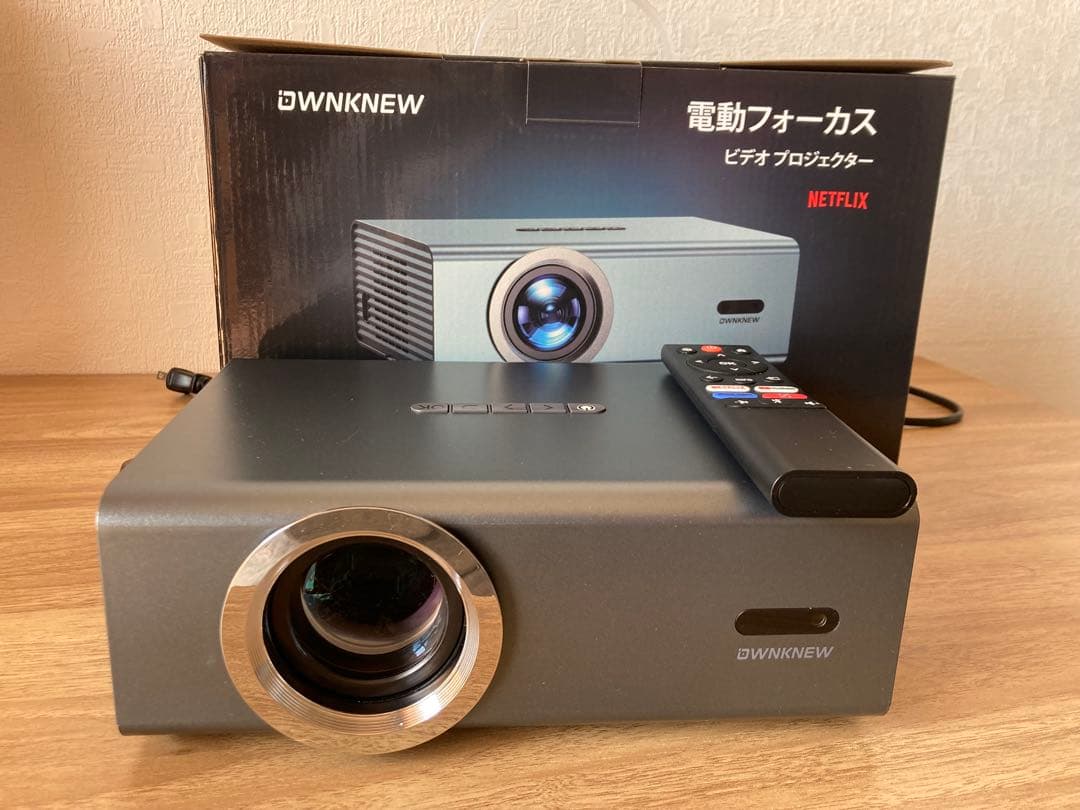 OWNKNEW GC357 プロジェクター 4K対応 - メルカリ