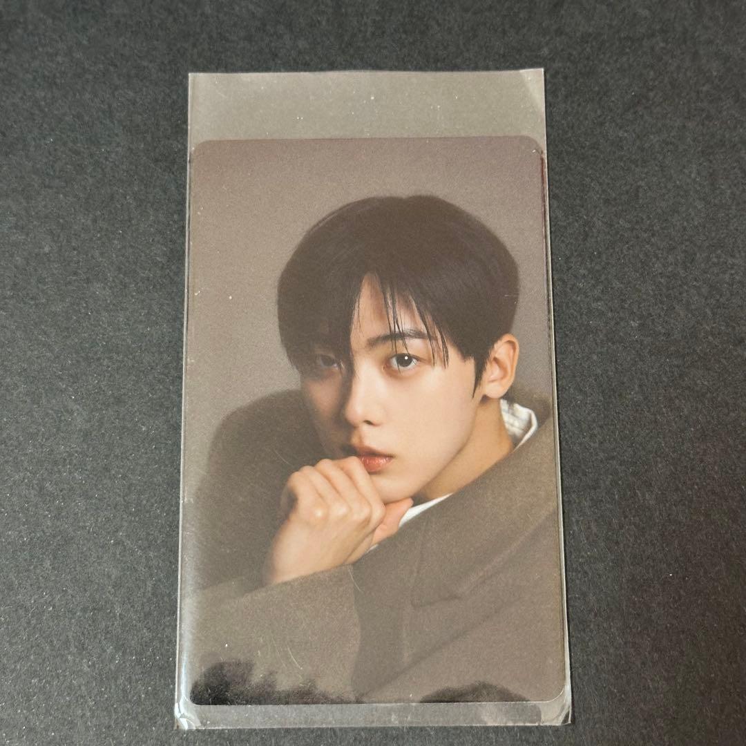 ユンサナ ファンミ ASTRO トレカ 夜の部 - メルカリ