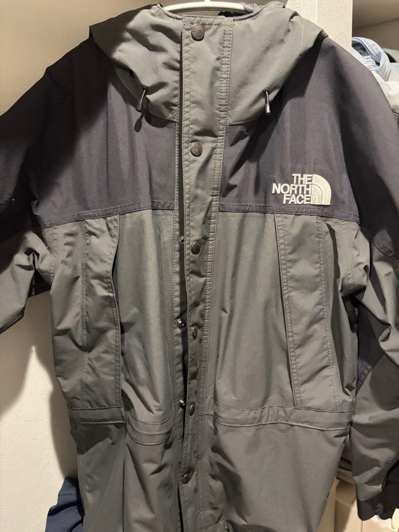 アスファルトグレー THE NORTH FACE マウンテンライト - メルカリ