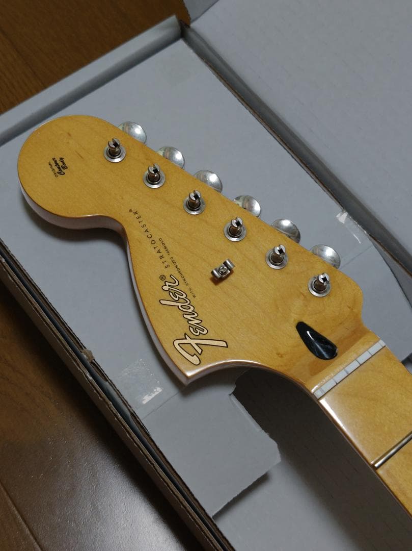 Fender MEX　リバースラージヘッドネック　stratocaster 2026年最新】リバースラージヘッドの人気アイテム - メルカリ