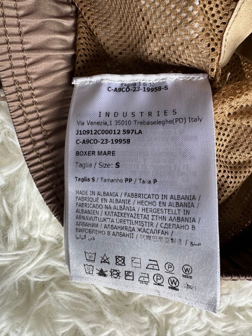 よ*ー様 MONCLER ブラウン Mロゴ 水着 Sサイズ - メルカリ