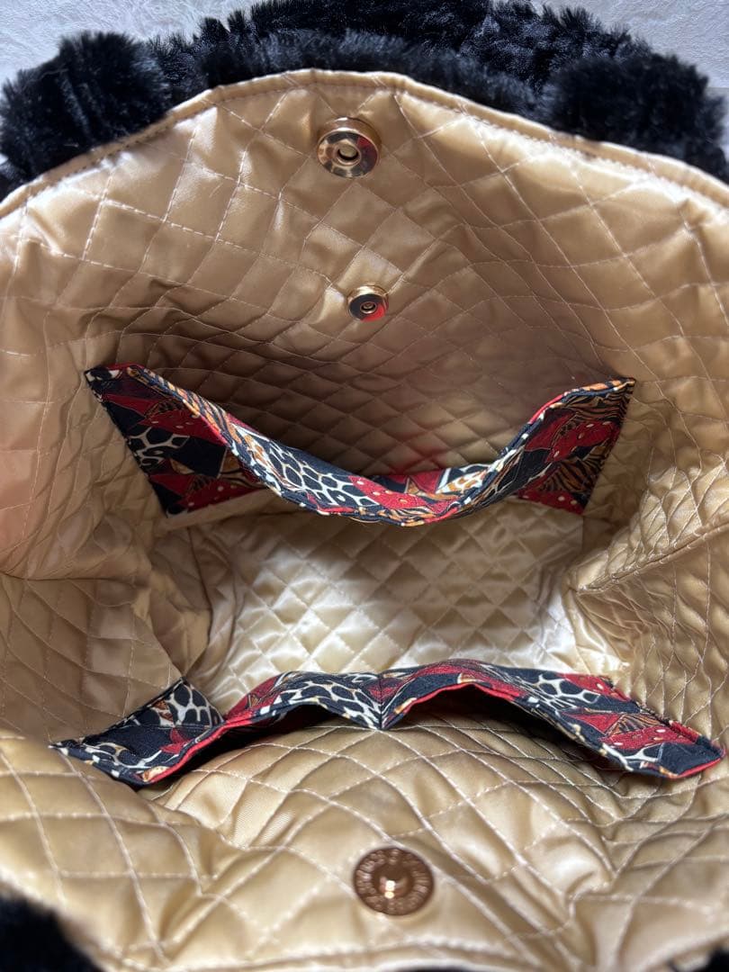 コヤンイサムチョン サイドファスナーバッグ（大） サンダーちゃん