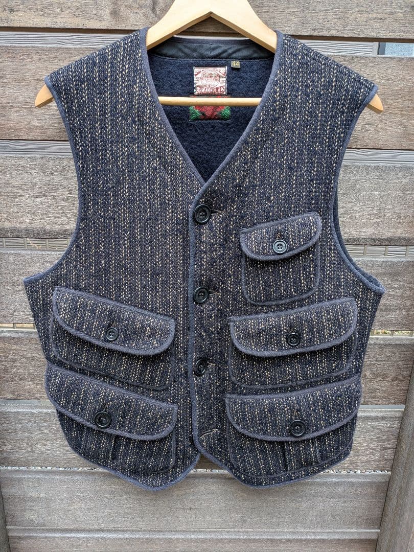 トップス FREEWHEELERS GRAYS HARBOR VEST SIZE44 Vineyard Vines Ladies' Harbor Fleece Vest - Lockheed Martin