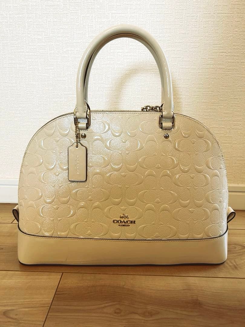 COACH コーチ 2WAYハンドバッグ 中古・古着通販】COACH (コーチ) スワッガー バタフライ2WAY