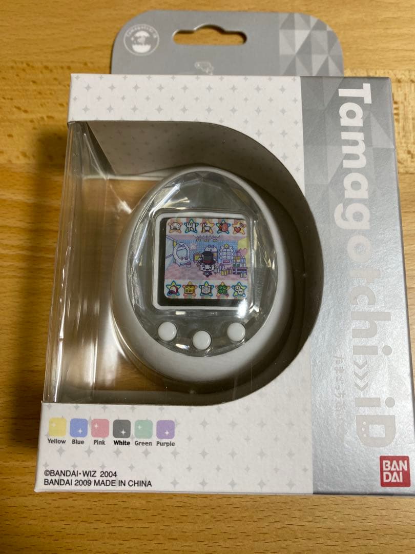 たまごっちiD ホワイト Tamagotchi iD white - メルカリ