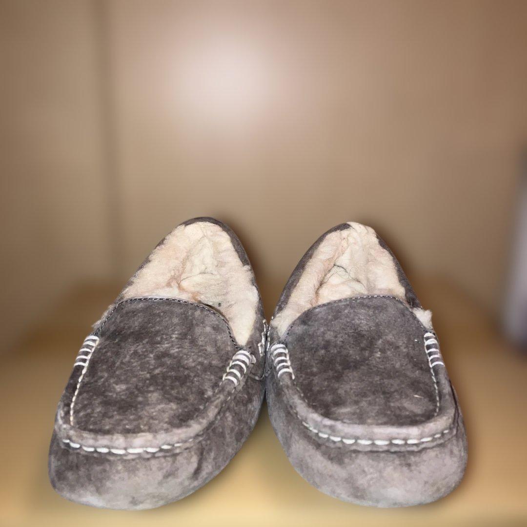 UGG アグ アンスレー モカシン 22cm チョコレート - メルカリ