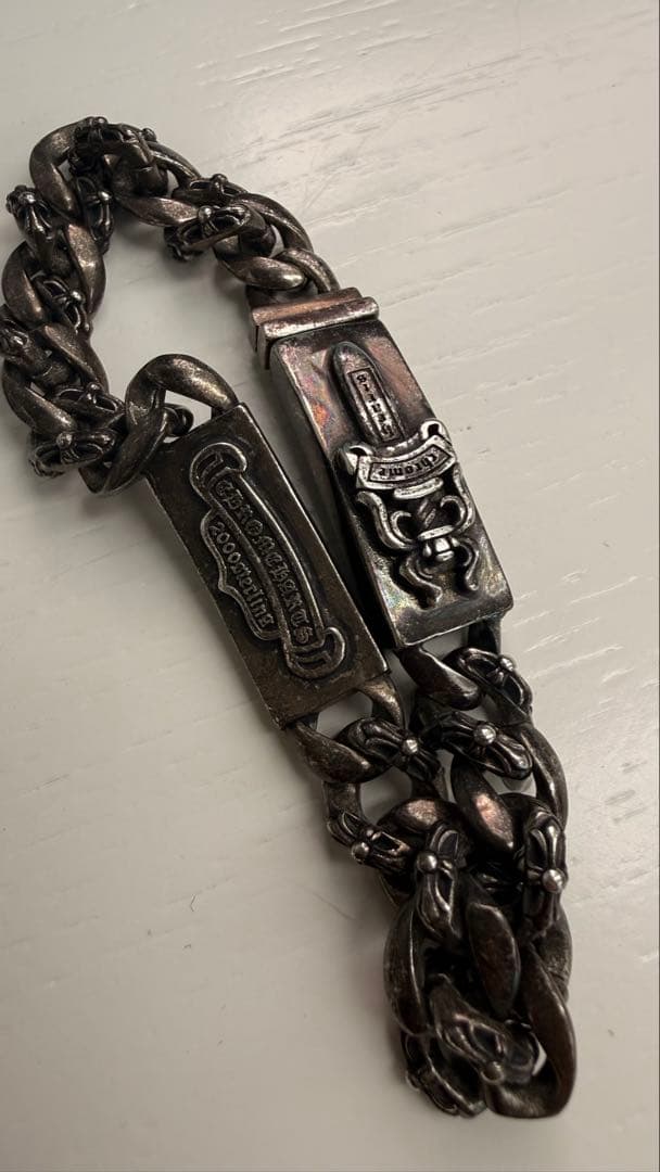 フローラル&ダガーIDブレスレット CH - メルカリ