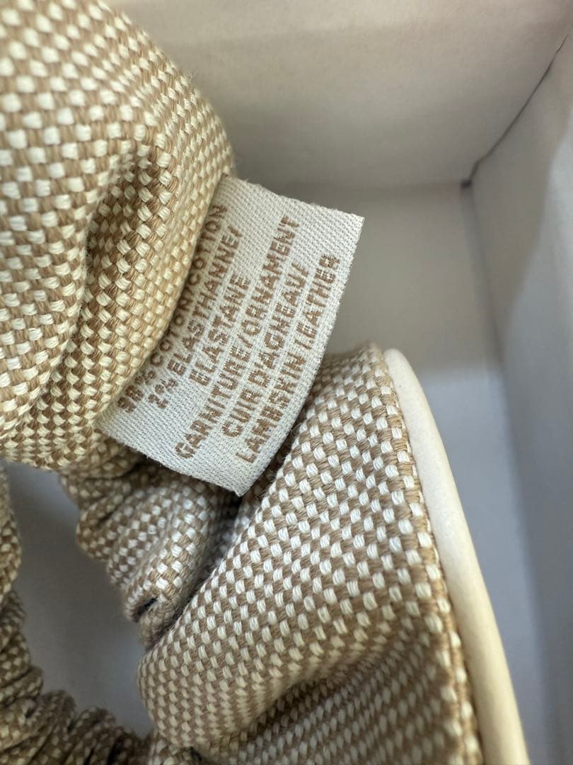 新品未使用　エルメス　シュシュ 《クラウディア》 プラン・エア　本物保証