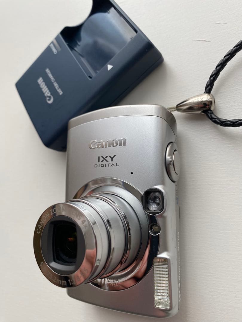 Canon IXY DIGITAL 810IS コンパクトデジタルカメラ　中古品 Amazon | Canon デジタルカメラ IXY (イクシ) DIGITAL 810IS IXYD810IS