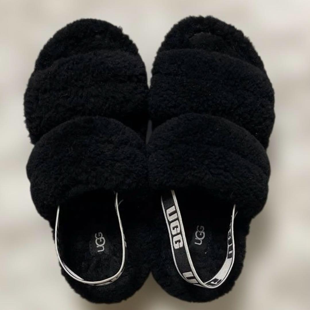UGG アグ オー フラッフィータ OH FLUFFITA サンダル 23センチ - メルカリ