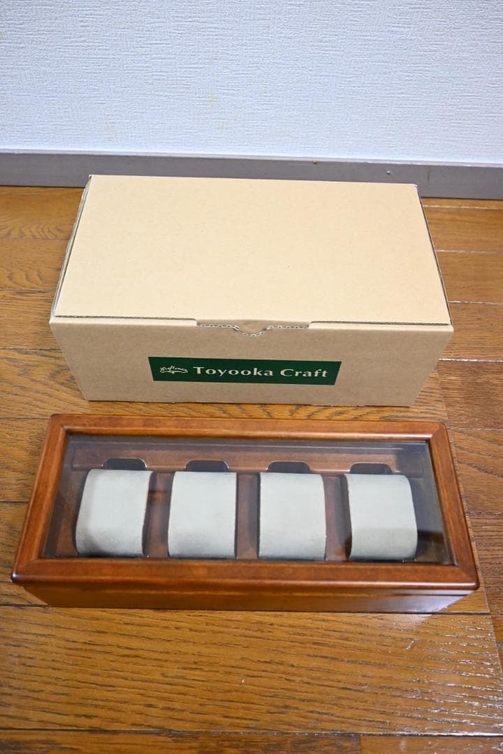 豊岡クラフト ウォッチボックス 箱付 4本収納 ほぼ新品 No.2 ウォッチボックス [腕時計,4個入れ,枕,布貼り,透明蓋]