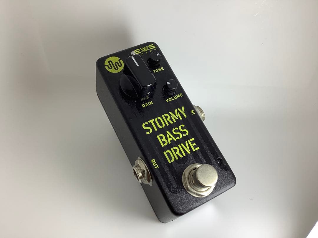 E.W.S. STORMY BASS DRIVE ベースエフェクター - メルカリ