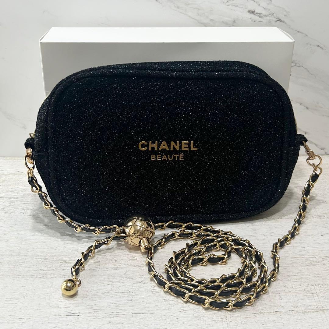 CHANEL】ノベルティ ポーチ ゴールドチェーン付き 長さ調節可能 - メルカリ
