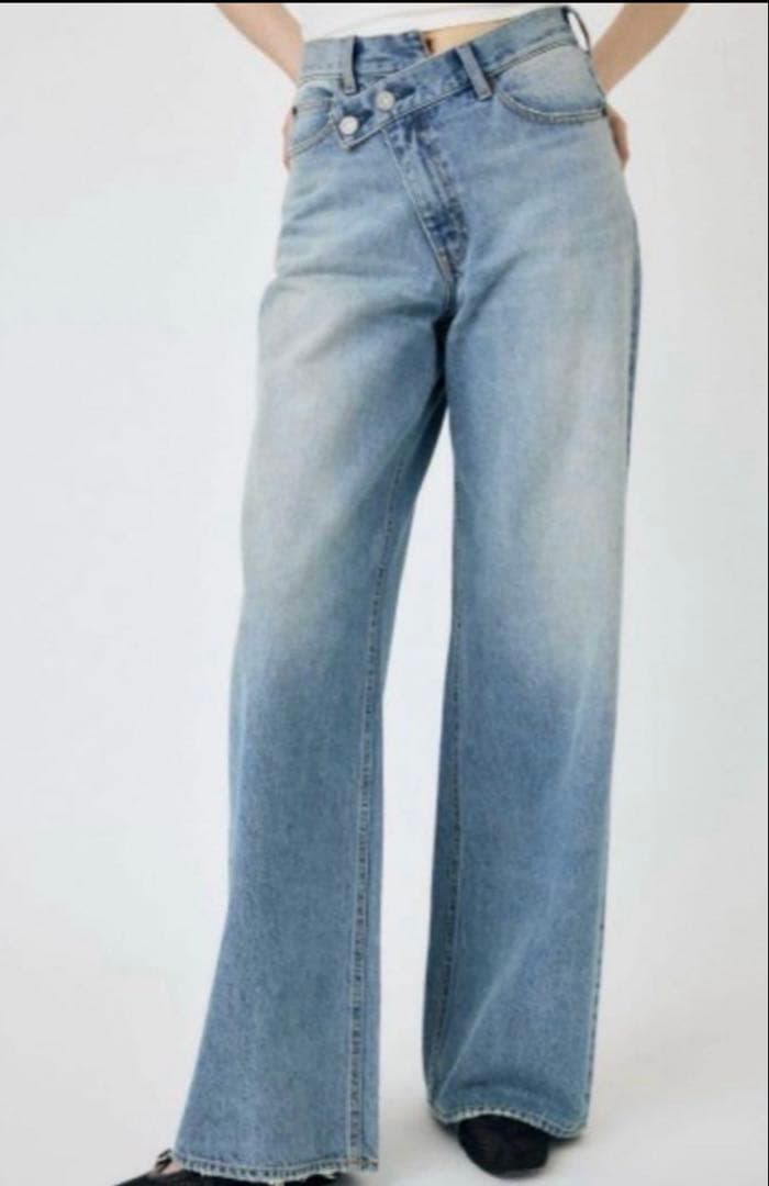 パンツ MOUSSY CROSS WAIST WIDE STRAIGHT Cross Waist Wide Straight – MOUSSY