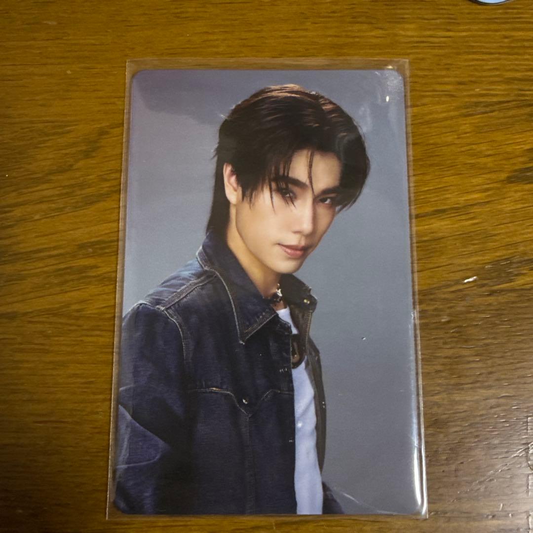 GMMTV ランダム トレカ RISER phuwin - メルカリ