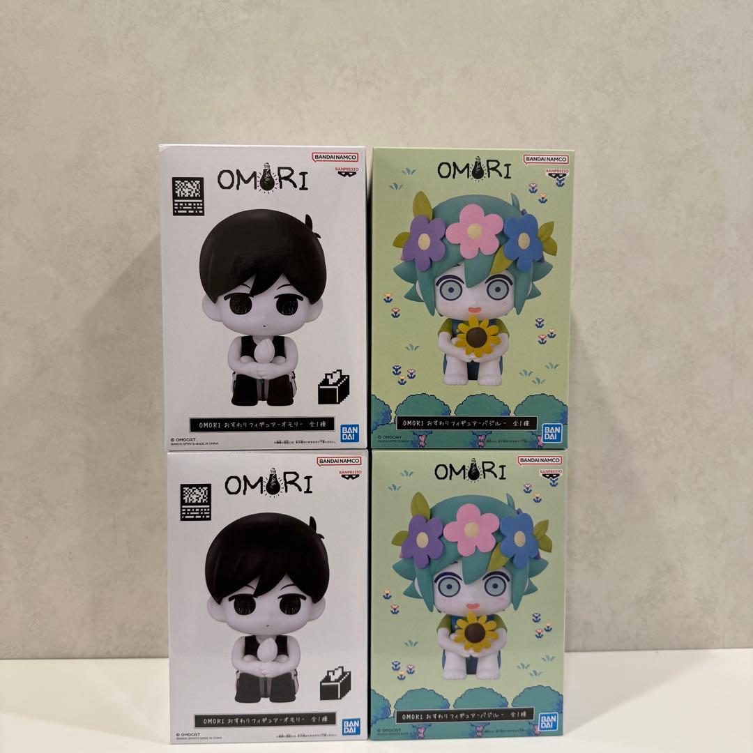 各2個】 OMORI おすわりフィギュア オモリ バジル - メルカリ