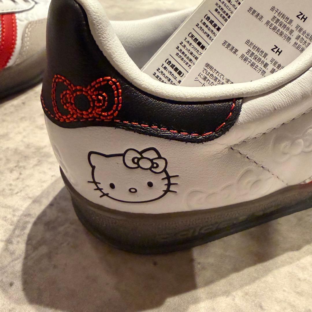 新品未使用 アディダス adidas Gazelle ハローキティ 24.0cm