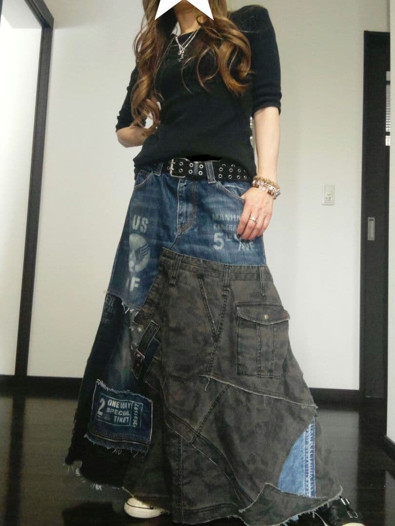 ★ ミリタリー カモフラ柄 デニム MIX 英字抜染 リメイク ロングスカート★ リメイクデザインロングデニムスカート[品番：MKSW0058541]｜EVRIS