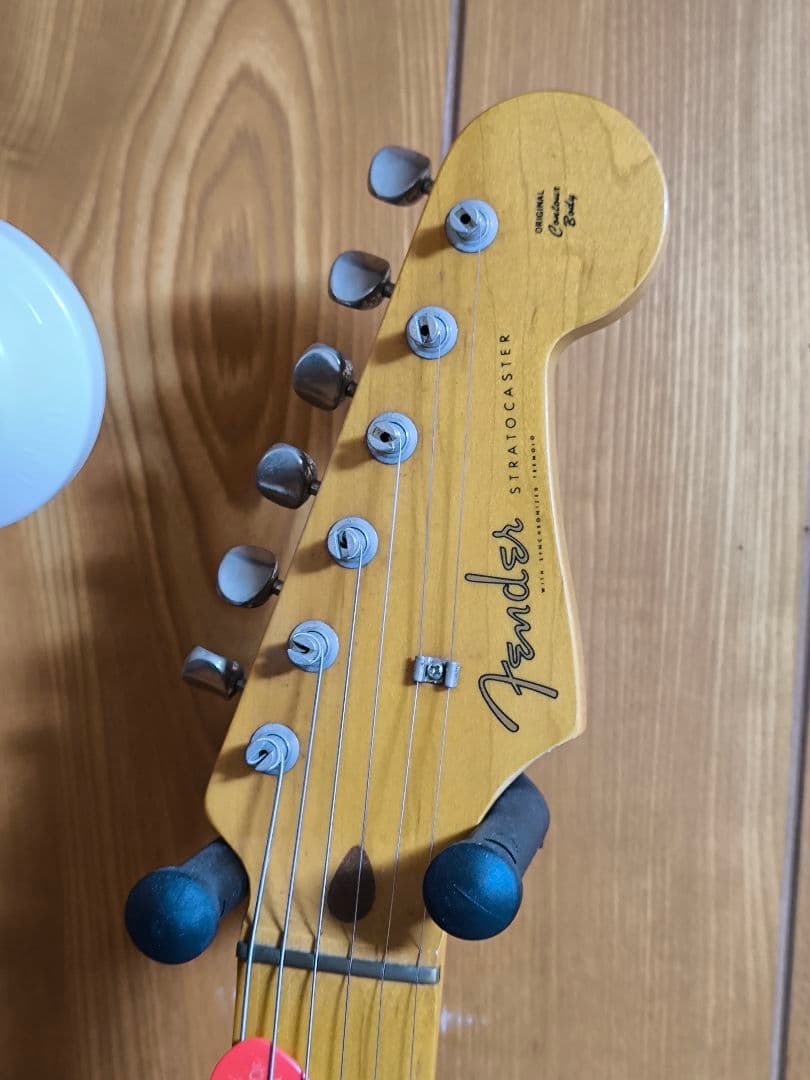 め*ね様 Sシリアル ストラトキャスター フジゲン製 スキャロップ指板