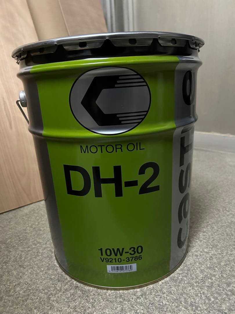 Castrol DH-2 エンジンオイル 10W-30 Amazon.co.jp: TOYOTA トヨタ キャッスル ディーゼルエンジンオイル DH