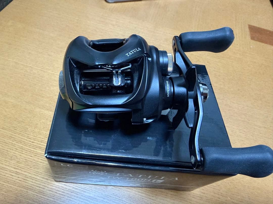 リール 24 TATULA TW 100HL ダイワ ベイトリール 24タトゥーラ(TATULA) TW 100HL(左)【即日発送
