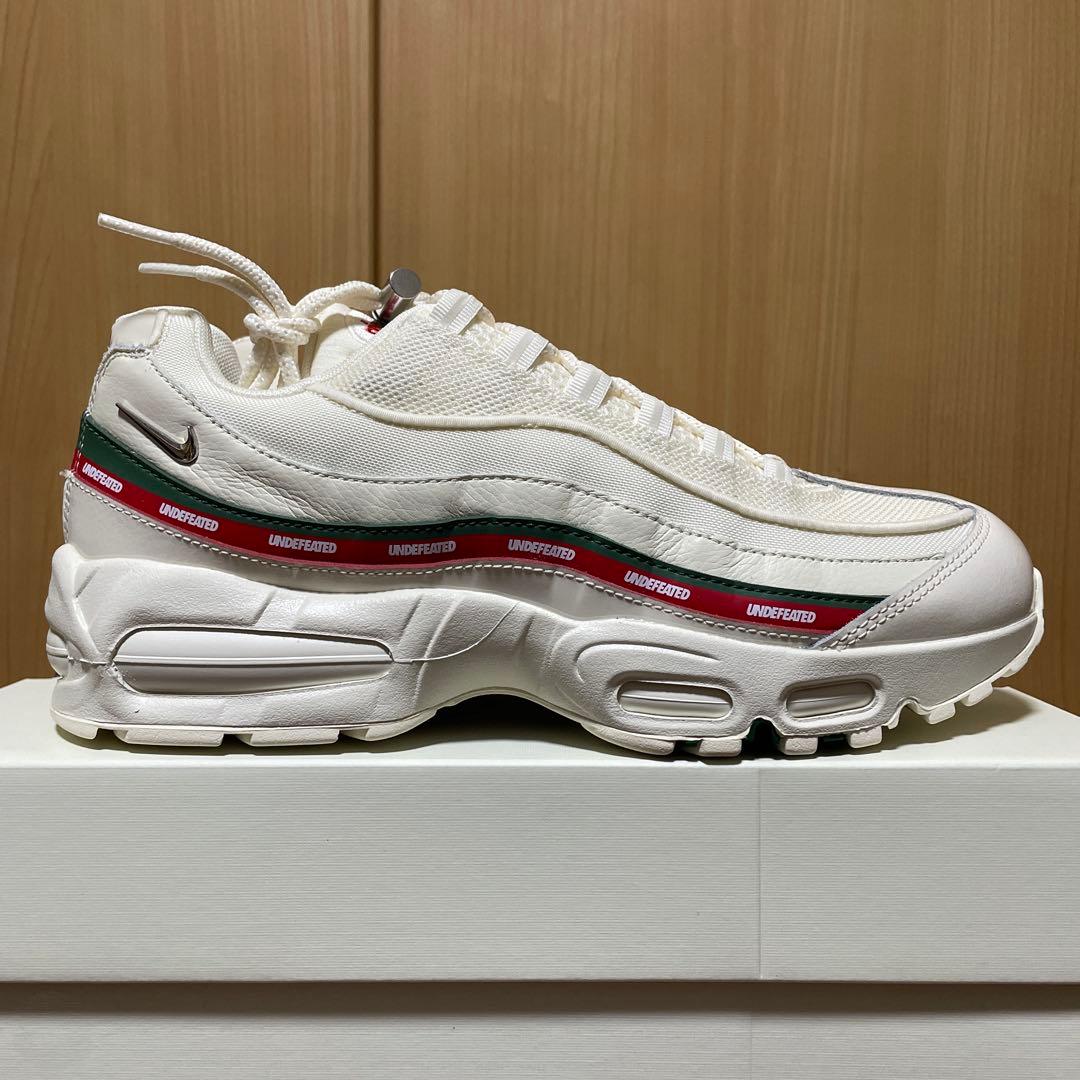 UNDEFEATED × NIKE AIR MAX 95 SP \"SAIL\"