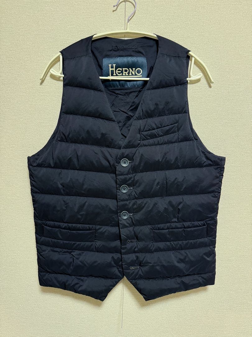 Herno Legend ヘルノ インナー ダウン ベスト 46 ボタン外れ格安 HERNO（ヘルノ） ダウン ダウンベスト インナーダウン ジレ メンズ