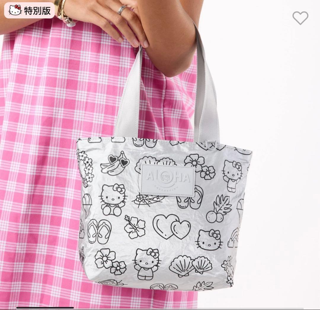 新品未使用アロハコレクション×ハローキティ トートバッグ（シルバー