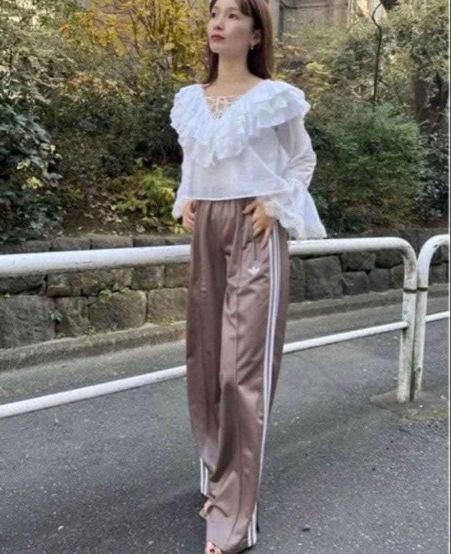 SNIDEL adidas トラックパンツ XS スナイデル＞人気モデルを採用した別注アイテムも！adidas Originals