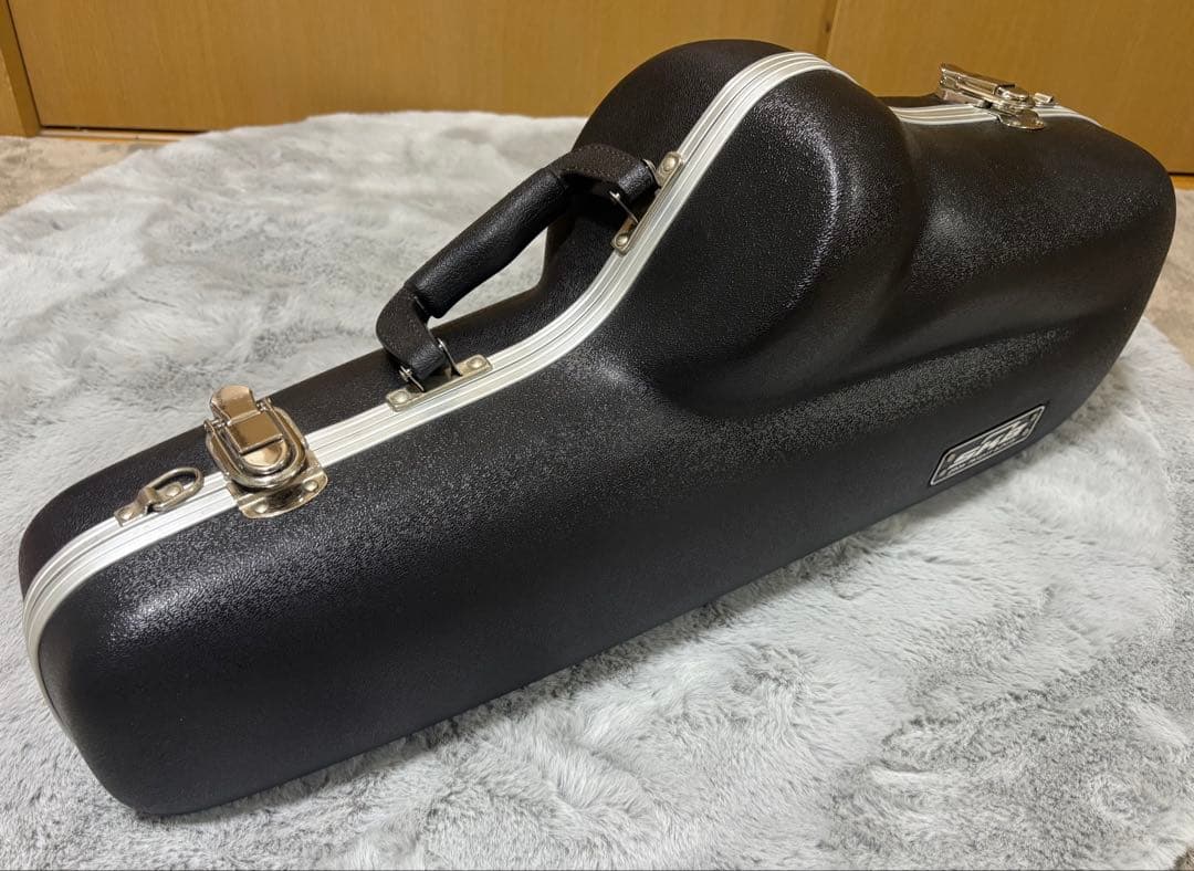 SKB アルトサックス用 ハードケース - メルカリ