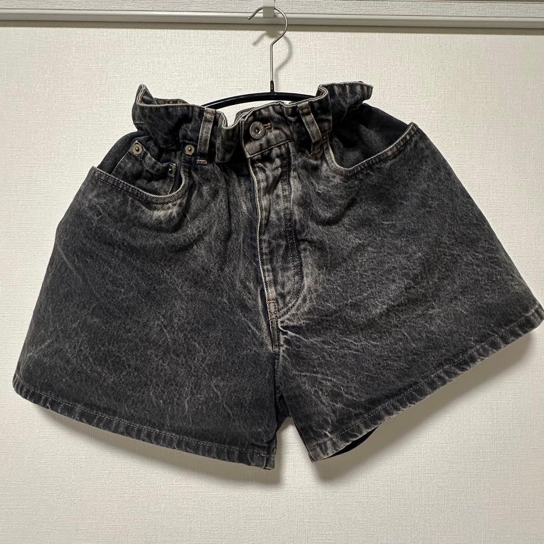 miumiu デニム ショートパンツ - メルカリ