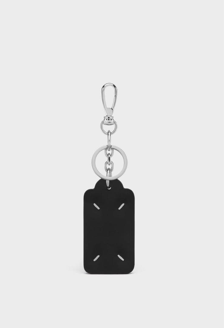 Maison Margiela 4ステッチタグ型キーホルダー 値下げ交渉可 Maison Margiela メゾンマルジェラ｜4 Stitch Tag Key Ring 4ステッチ