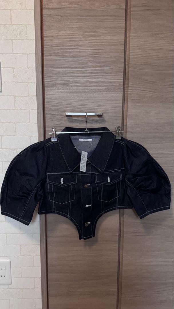 poppy カットラインデニムジャケット 店舗限定うちわ付きの通販はau