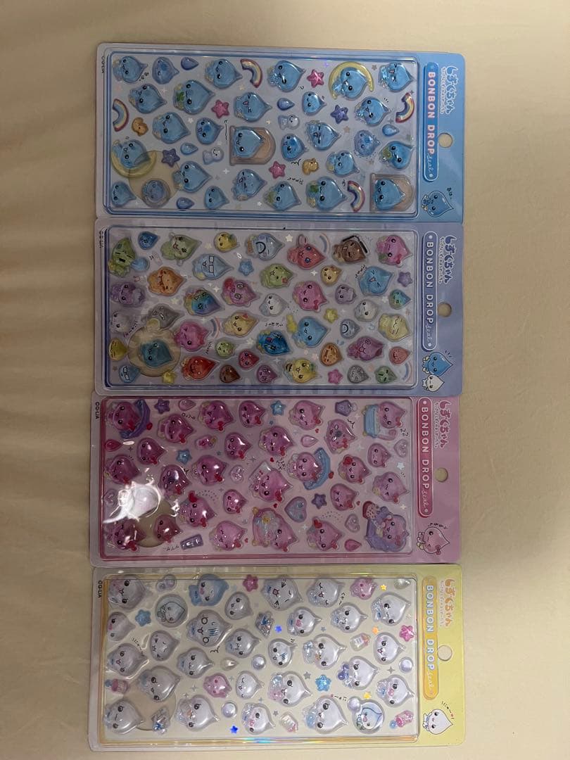 公*o様 トゥイーティー ハローキティ ボールペン レーシング