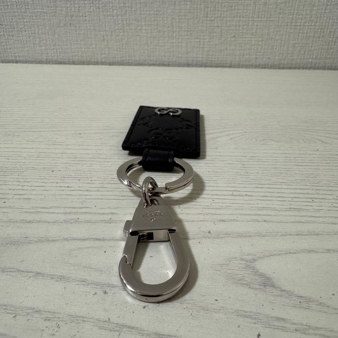 新品同様】グッチ GUCCI キーリング シマ GG レザー ブラック 黒