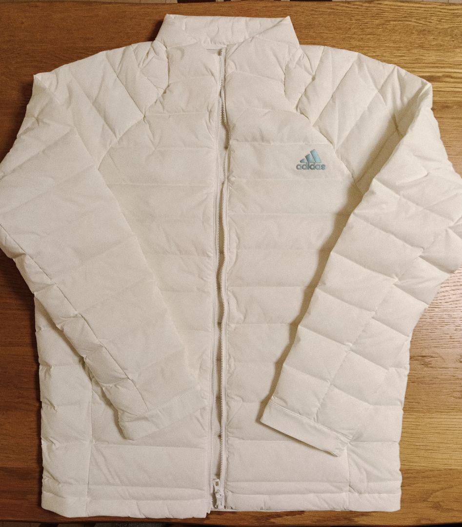 【新品未使用】adidas ゴルフ軽量ダウンジャケット ホワイト　Ｌサイズ adidas（アディダス） ゴルフウェア ダウンジャケット メンズ WIND.RDY