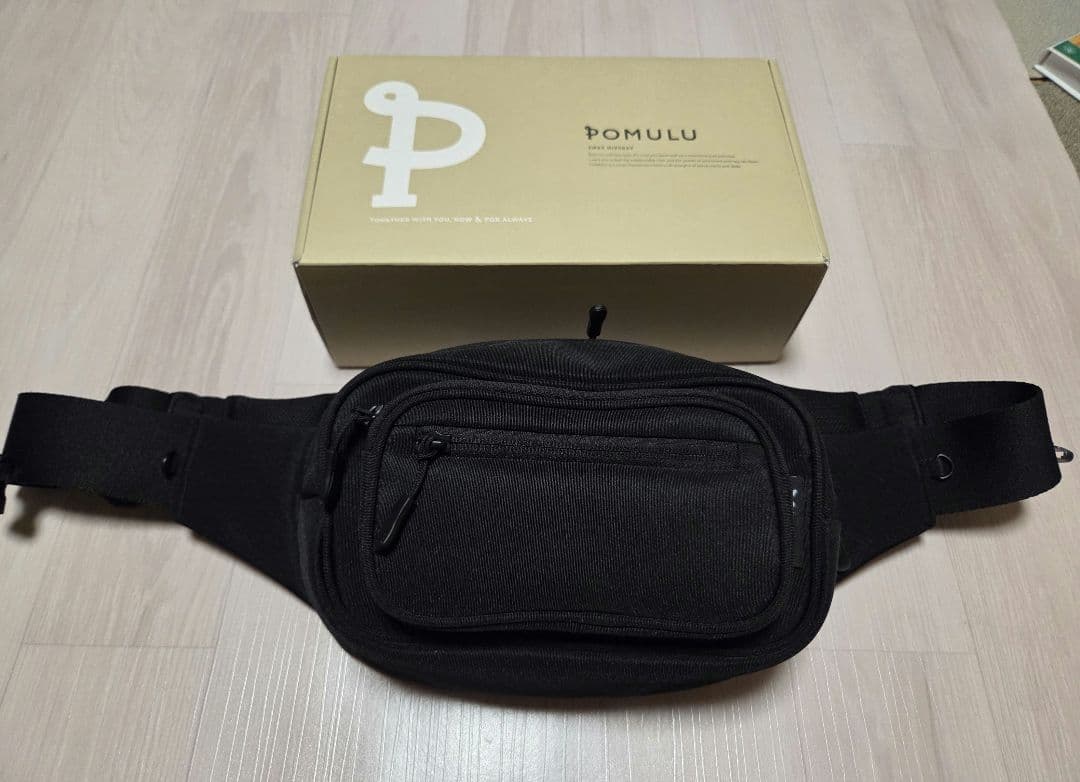 【美品•送料込み】POMULU ★ブラック★ 2way ヒップシート POMULU 2WAYヒップシート