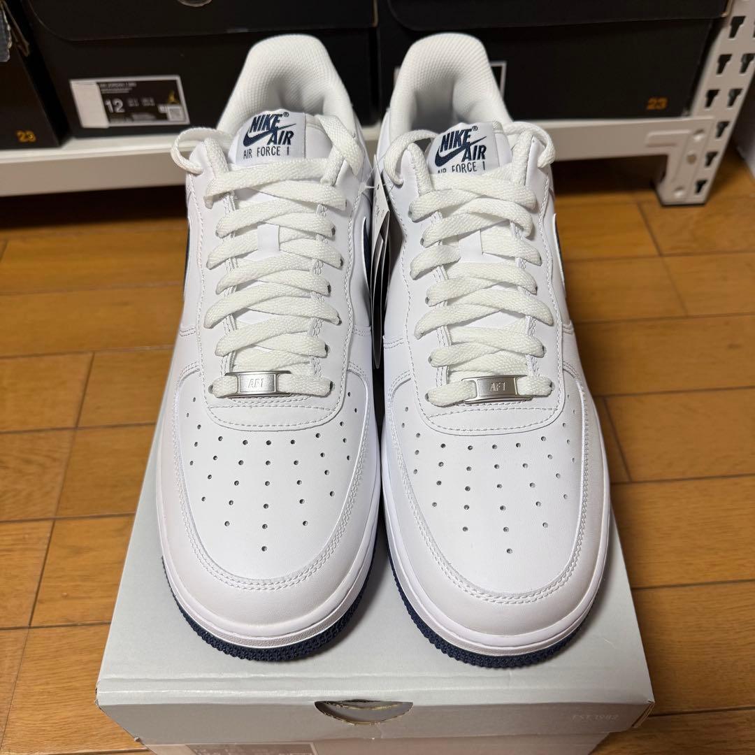 新品 NIKE エアフォース1 FJ4146-104 30.0cm