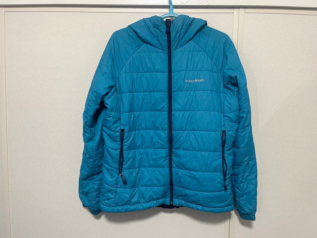mont-bellダウンジャケット 水色 短丈 リバーシブル おーた着 - メルカリ