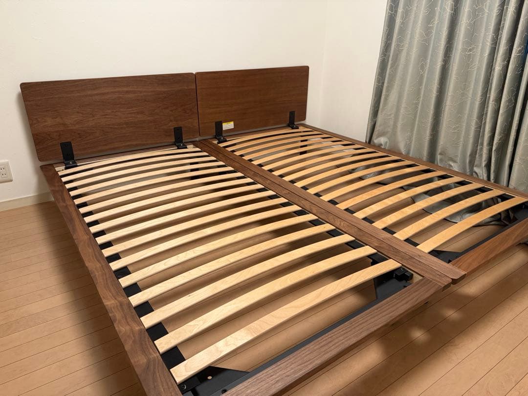 無印良品　ベッドフレーム・ヘッドボード付・シングル・ウォールナット ベッドフレーム用ヘッドボード・シングル・ウォールナット材 | 無印良品