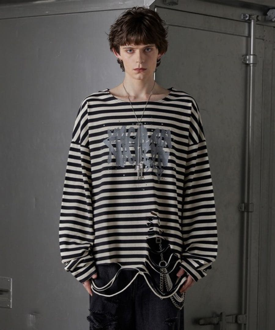 総柄ラインストーングラフィックロンT Sサイズ【GRANCY】 - メルカリ